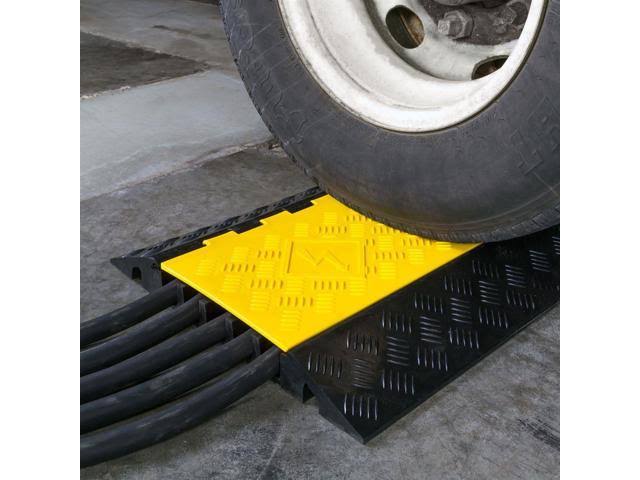 5 Channel Industrial Rubber Cable Ramp V74170