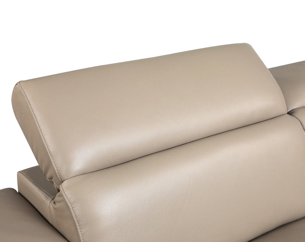 Loveseat C6106