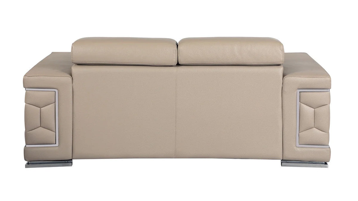 Loveseat C6106